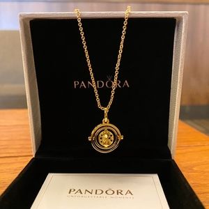 Pandora Harry Potter Co-branded Time Converter